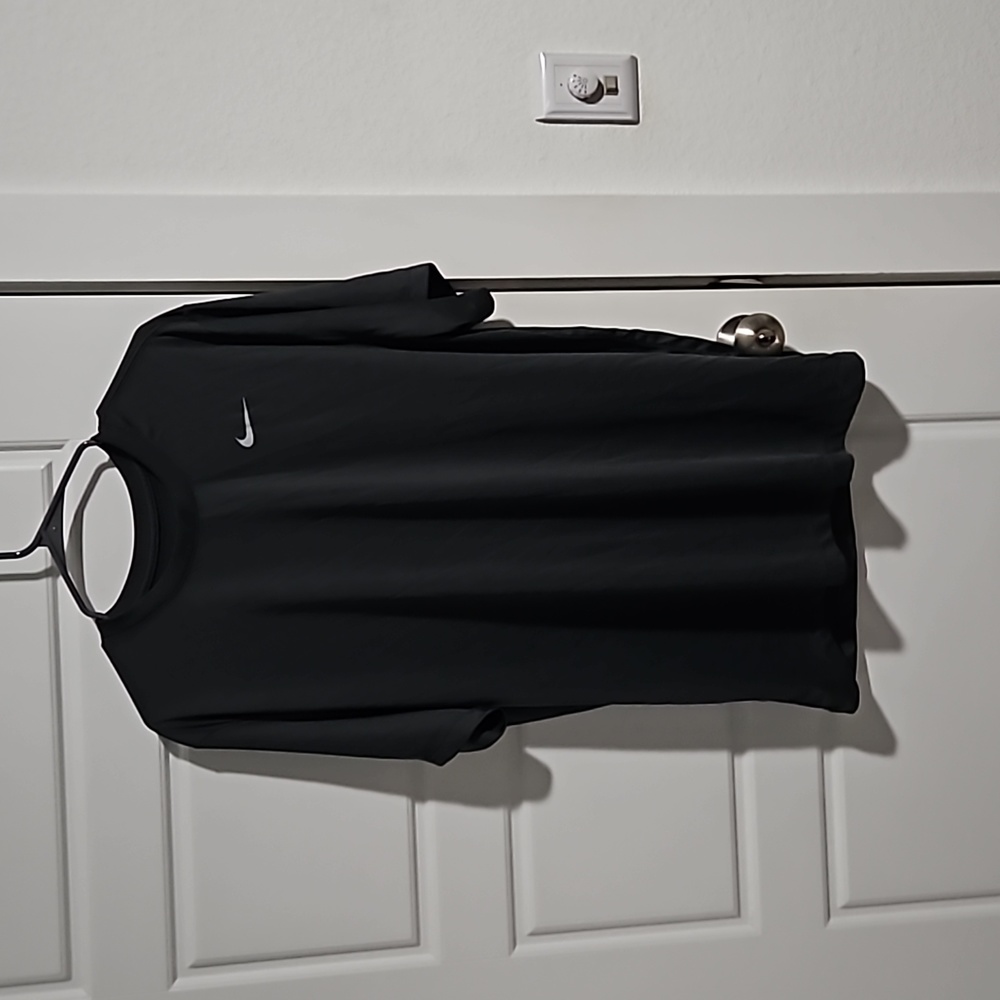 Nike dri fit tee